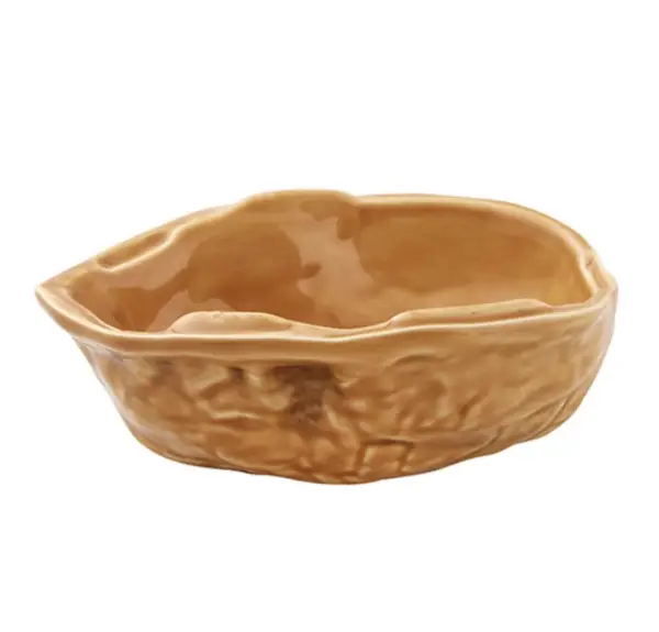 boîte noix en céramique Bordallo Pinheiro boîte noix en céramique Bordallo Pinheiro