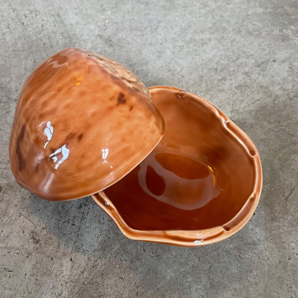 noisette en céramique Bordallo Pinheiro noisette en céramique Bordallo Pinheiro