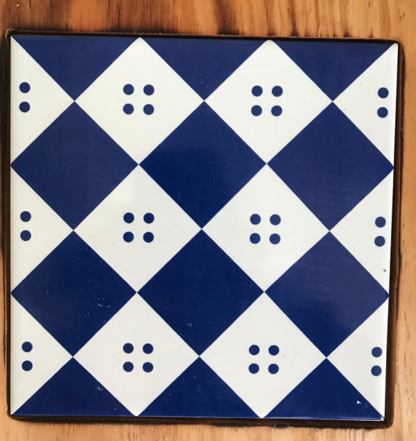 planche-bois-acacia-azulejos-detail