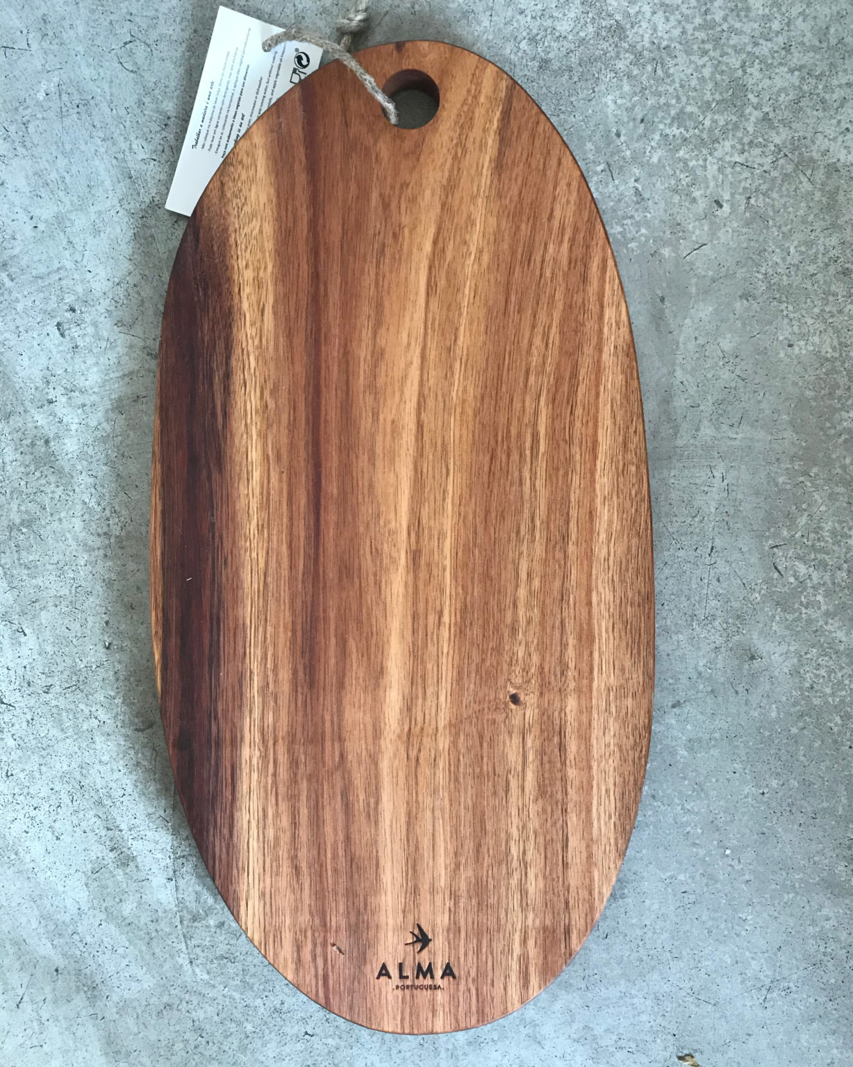 Grande planche en bois d’acacia