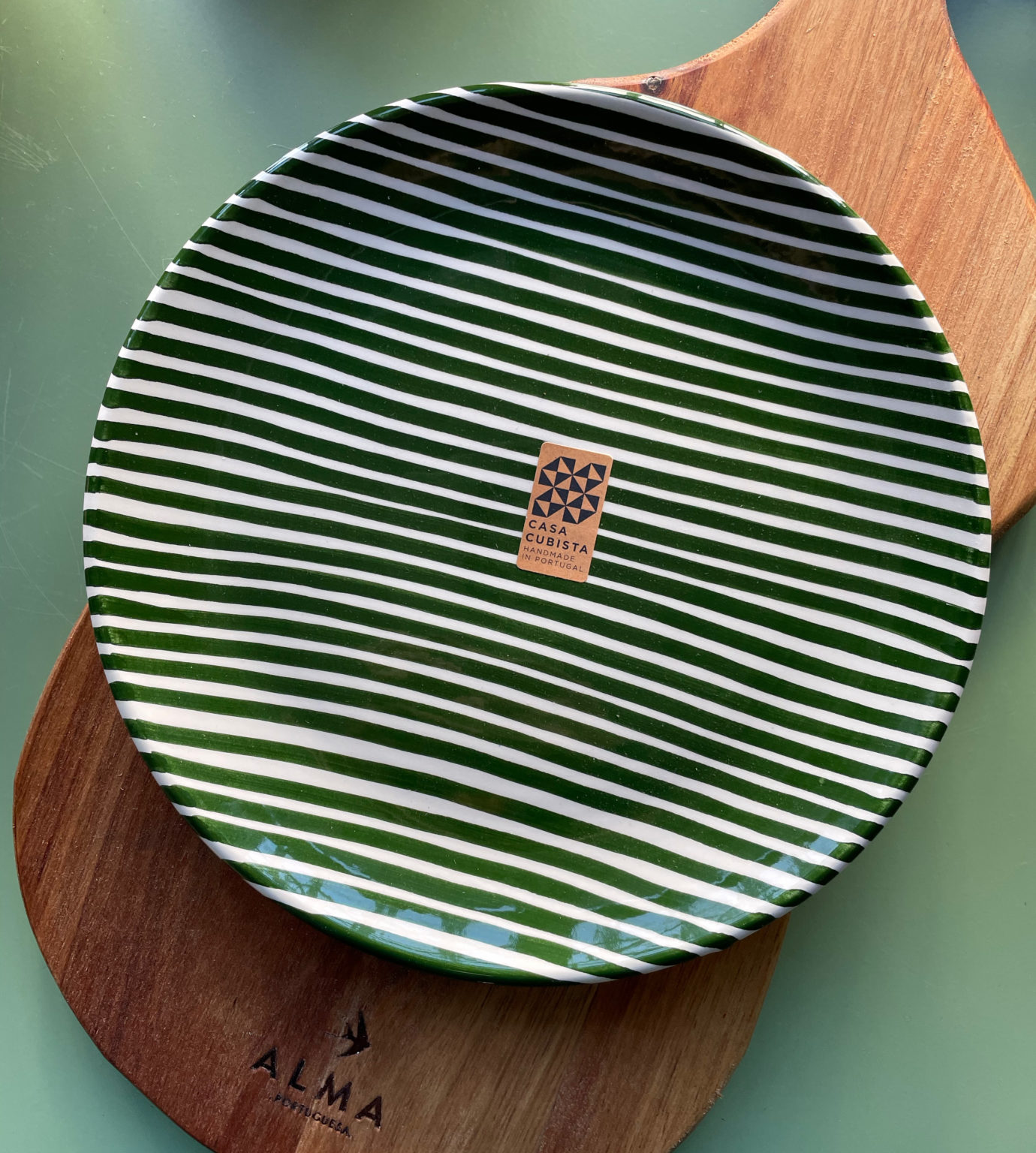 Assiette rayé vert