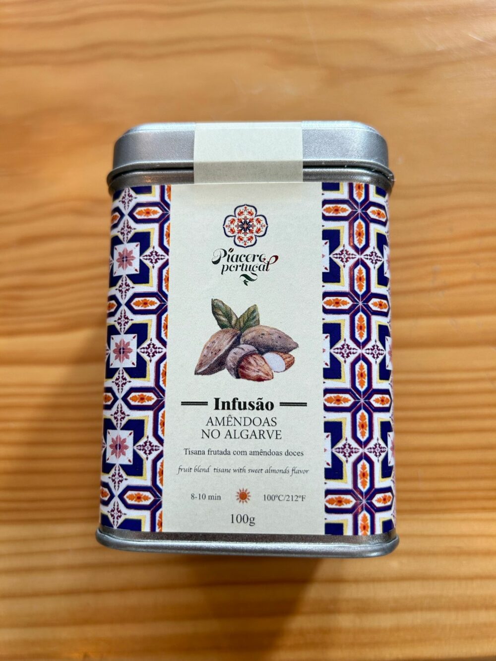 Infusion aux amandes de l’Algarve