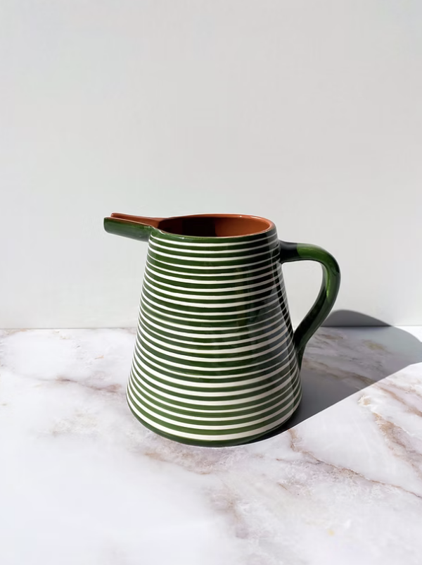 pichet 2 litres ligne vert en céramique casa cubista en vente chez ALMA BORDEAUX